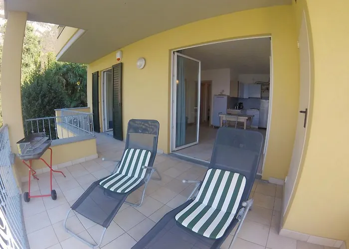 White Beach Lierna