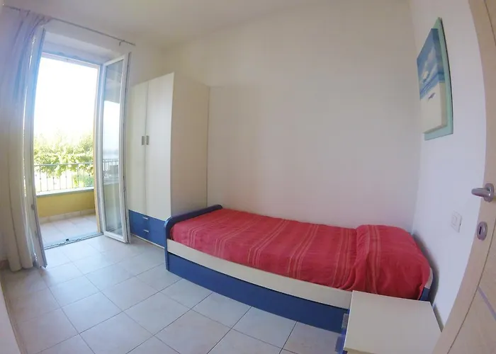Apartment White Beach