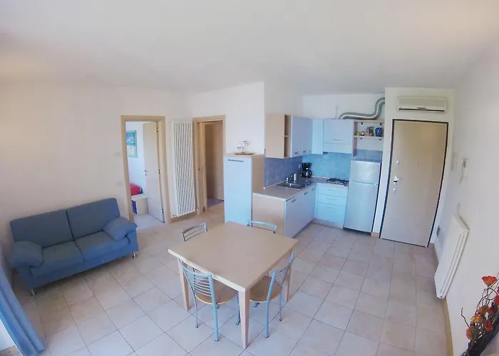 Apartment White Beach